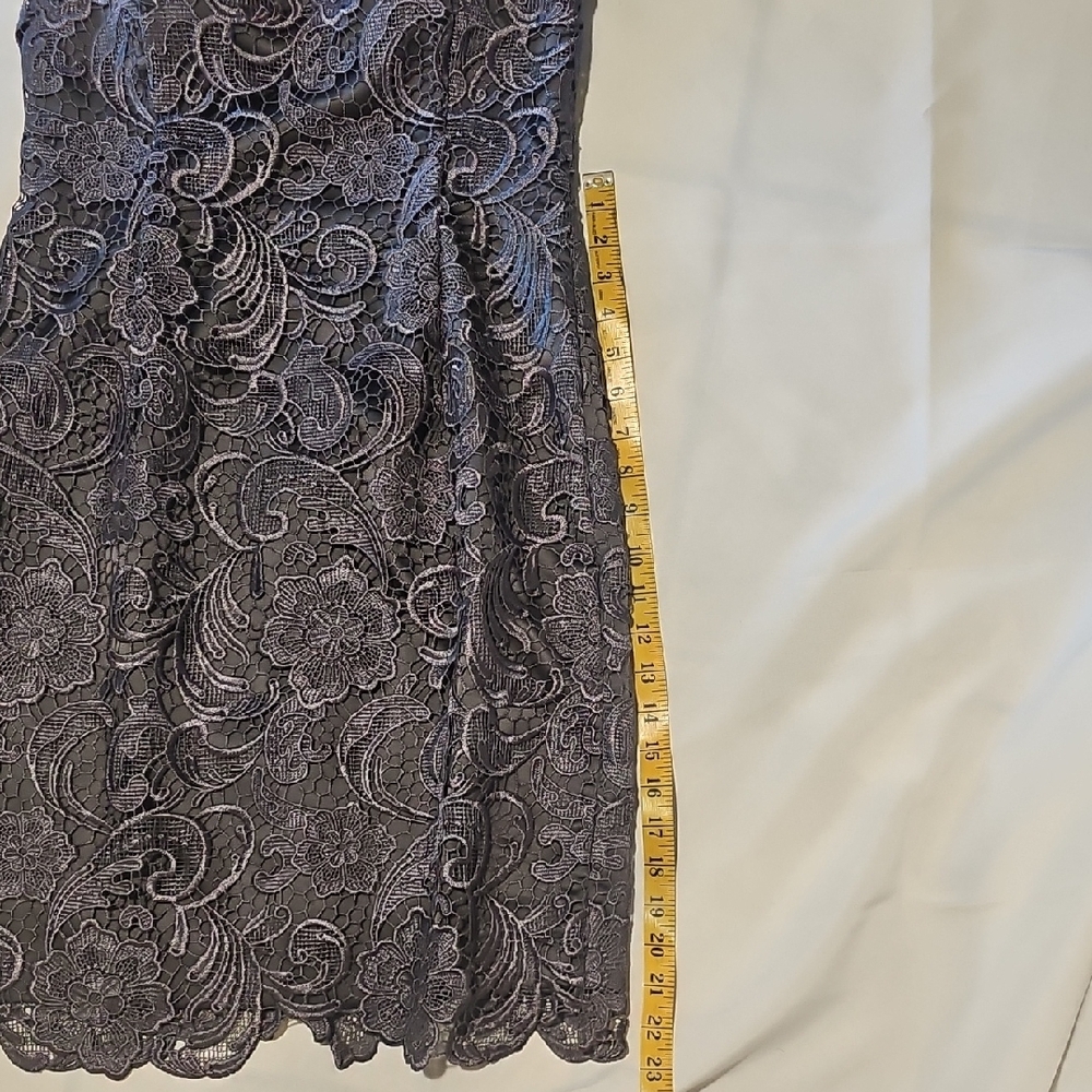 Adrianna Papell Dary Gray Sheath Midi Dress Sleeveless Bateau Size 8 - Picture 15 of 16